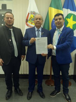 Em Brasília, CDL pede apoio ao senador Jayme Campos para investimentos em infraestrutura