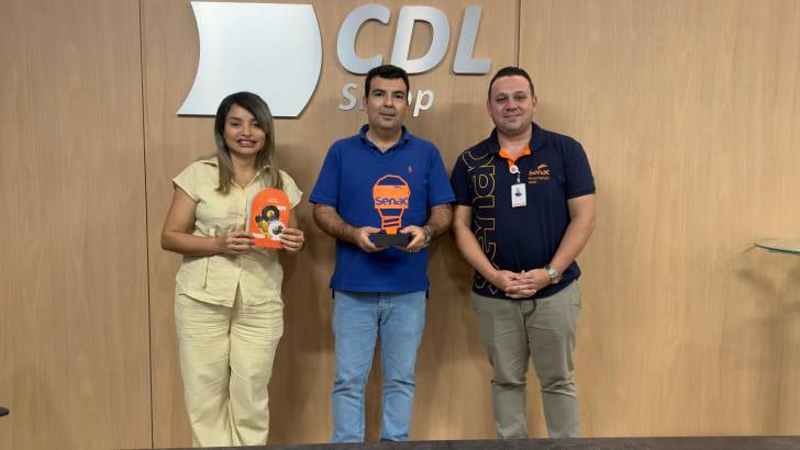 Senac Sinop entrega prêmio de Empresa Parceira à CDL